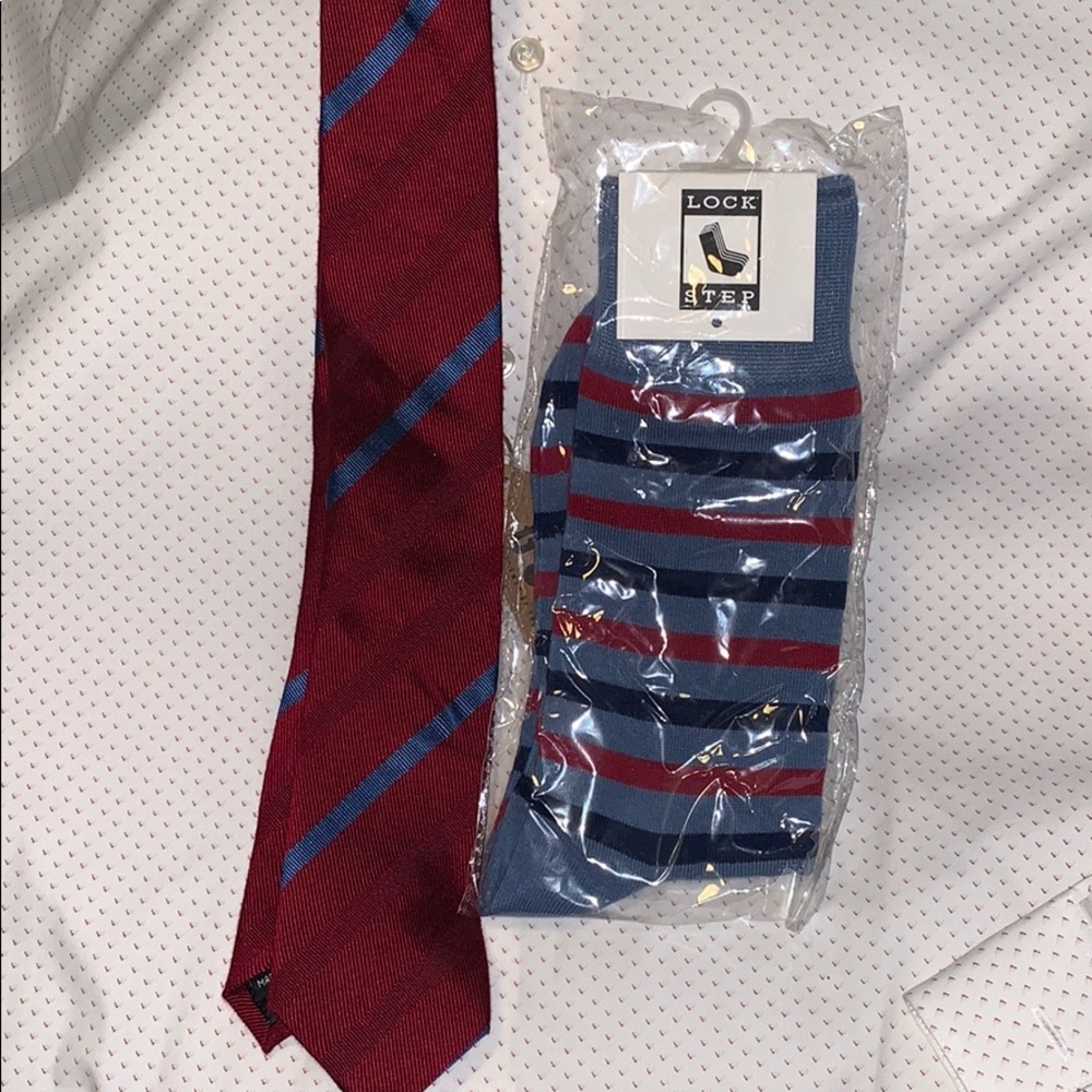 GOTN Gentleman of the North Tie & Lock Step Socks - Picture 6 of 8